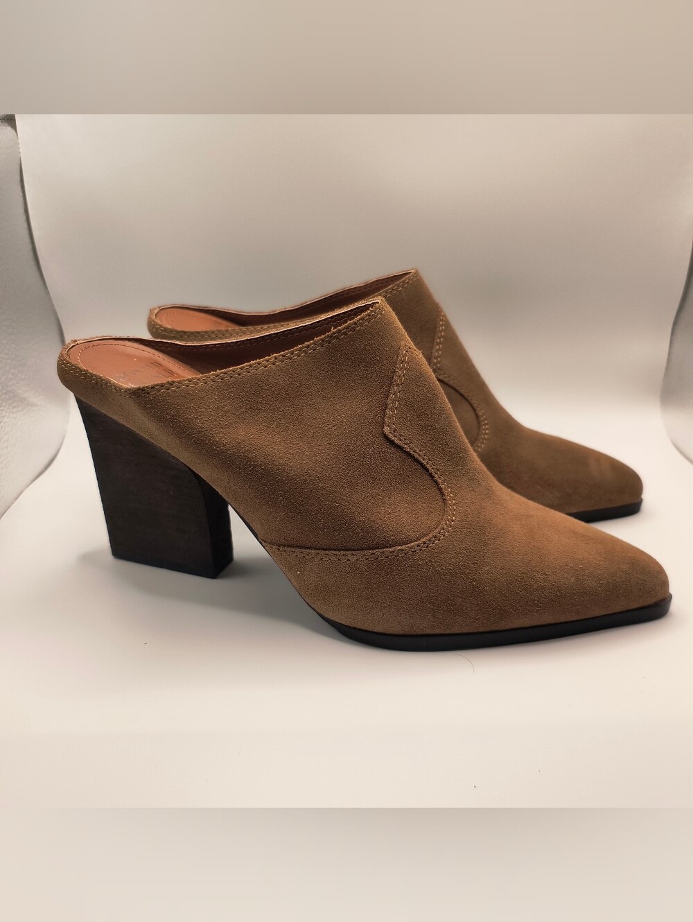 Donald Pliner Vana Brown Suede Western Mule Clogs Heeled Booties Size 10M